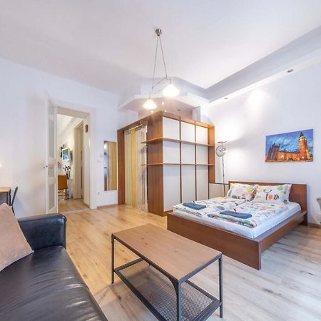Anastasia 2 Bedrooms Apartment On Vaci Utca 부다페스트 외부 사진