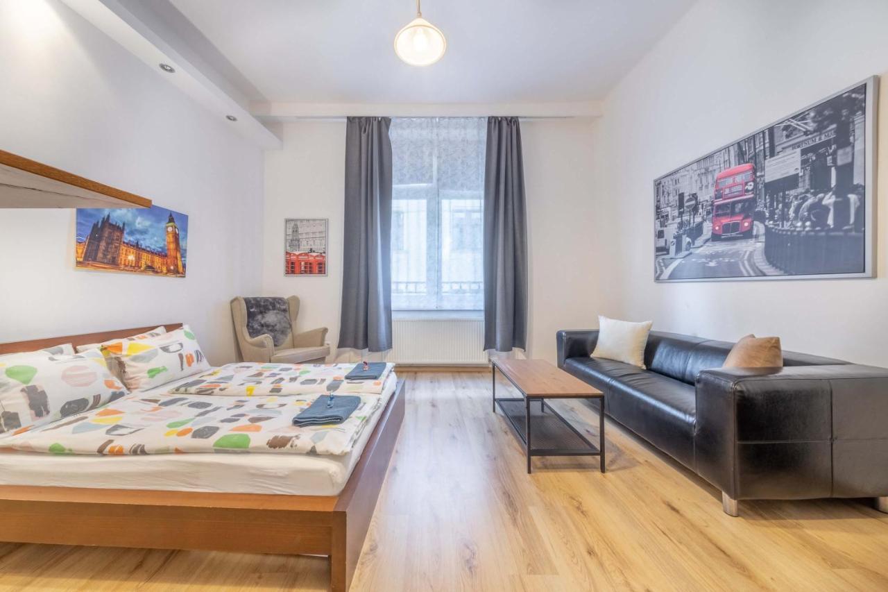 Anastasia 2 Bedrooms Apartment On Vaci Utca 부다페스트 외부 사진