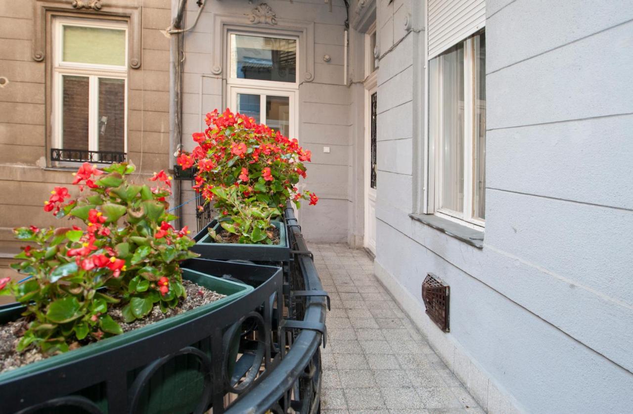 Anastasia 2 Bedrooms Apartment On Vaci Utca 부다페스트 외부 사진